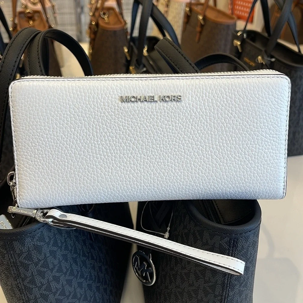 Michael Kors Lg Pebbled Leather Continental Wallet Wristlet Phone Holder  Optic
